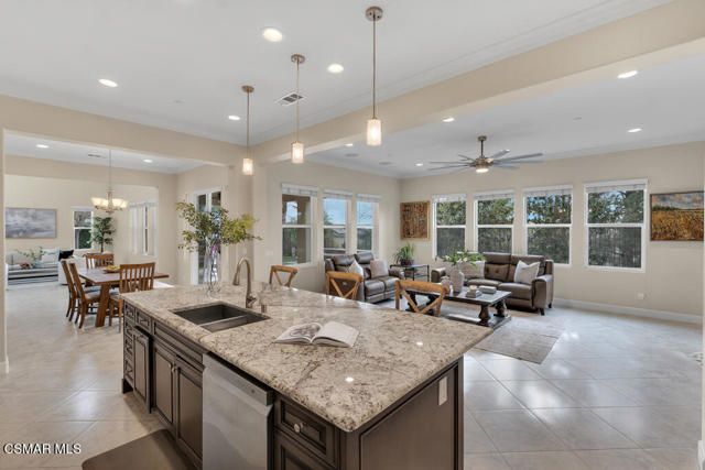 Image 15 of 93 For 6894 Copper Creek Place