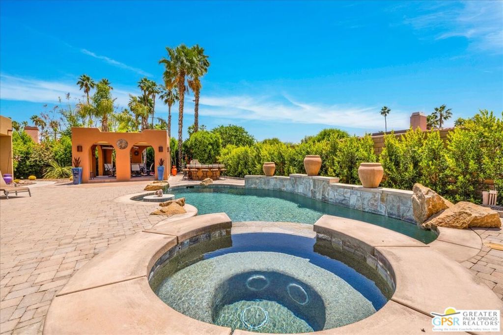 MLS #25612891PS image #2