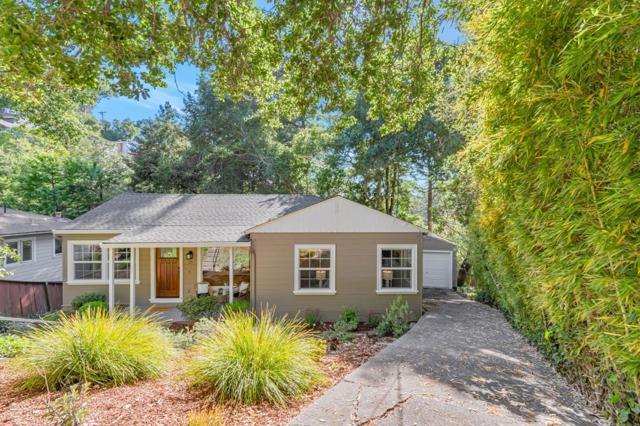 25 Overlake Court, Oakland CA: https://media.crmls.org/mediaz/41025692-9867-41aa-98ad-7cba2b6b275c.jpg