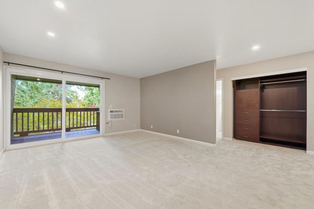 1085 Murrieta Boulevard #324