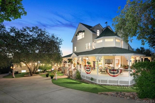 24665 Rancho Santa Teresa Dr, Ramona CA: https://media.crmls.org/mediaz/41064ae0-f576-453c-9c7c-1b6d77580a20.jpg