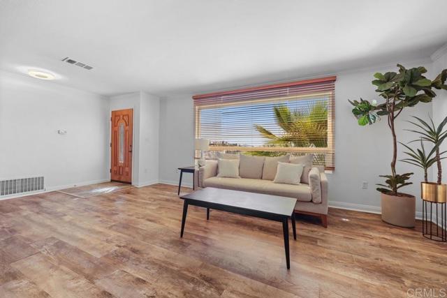 Image 6 of 58 For 12135 Los Amigos Way