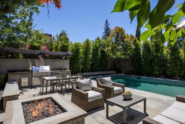 331 Arlington Road, Redwood City CA: https://media.crmls.org/mediaz/4108cb94-327e-405c-aec2-5918982bb8da.jpg