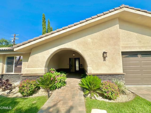 Detail Gallery Image 2 of 30 For 10462 Yarmouth Ave, Granada Hills,  CA 91344 - 4 Beds | 2 Baths
