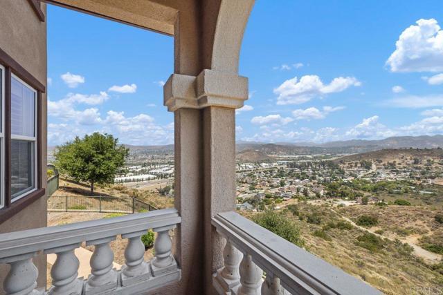 1605 Calabria Street, Santee CA: https://media.crmls.org/mediaz/4109c77b-4804-42de-94d9-39df3c6bfb77.jpg