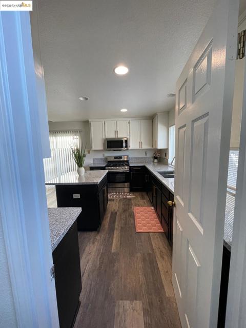 4529 Pronghorn Way, Antioch CA: https://media.crmls.org/mediaz/410b8956-419d-41ec-9dbe-b7e8b5f9e260.jpg