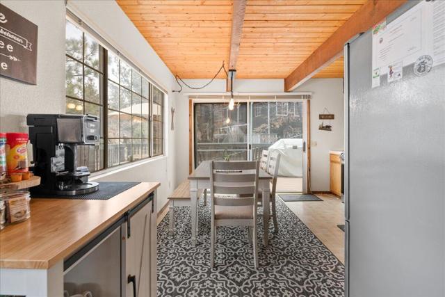 43289 Shasta Road, Big Bear CA: https://media.crmls.org/mediaz/410b8a76-a903-4c75-9ae9-3bf7517eeb89.jpg