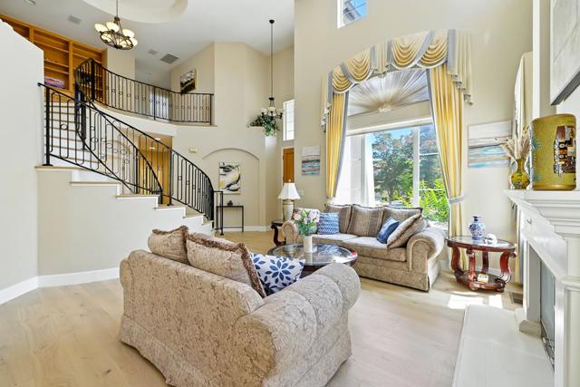 553 Lower Vintners Circle, Fremont CA: https://media.crmls.org/mediaz/410c7791-3ecd-441d-9112-9903eed0bfd8.jpg
