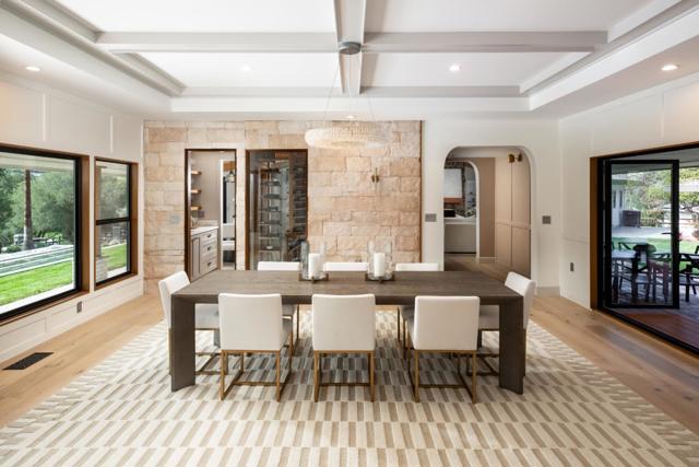 26201 Dori Lane, Los Altos Hills CA: https://media.crmls.org/mediaz/410c9511-9bfe-447e-9a39-25987cd4efe7.jpg