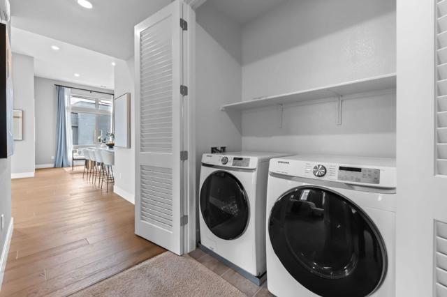 708 Thayer, Foster City CA: https://media.crmls.org/mediaz/410d8b87-d620-46c0-a2ed-958b4a8c46cd.jpg