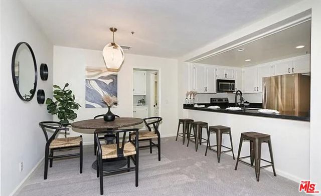 880 W 1st Street, Los Angeles CA: https://media.crmls.org/mediaz/410e1c61-b7bd-4017-8041-b47054a5e6fe.jpg