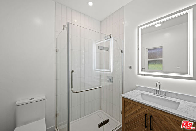 1246 North Formosa Avenue photo 14