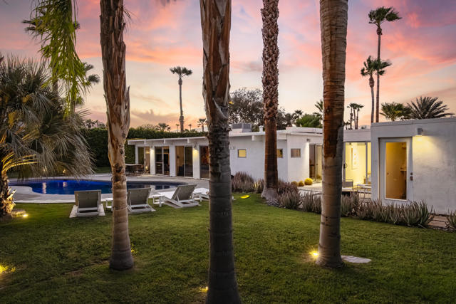 503 E Laurel Circle, Palm Springs, CA 92262