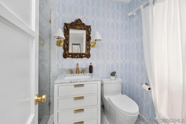 7505 Pepita Way, La Jolla CA: https://media.crmls.org/mediaz/411077bc-f305-419d-9bb4-ecc594e5ba1a.jpg