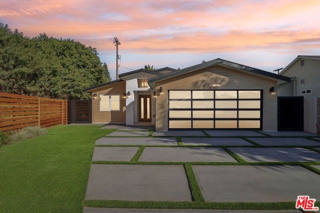 4656 Greenbush Avenue, Sherman Oaks CA: https://media.crmls.org/mediaz/41113017-bf7f-4753-b8f3-ffa3bb6fe155.jpg
