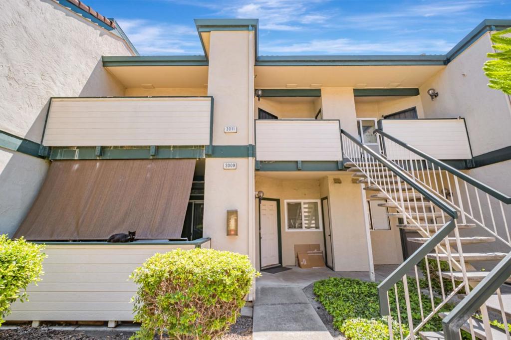 3011 Risdon Drive #8