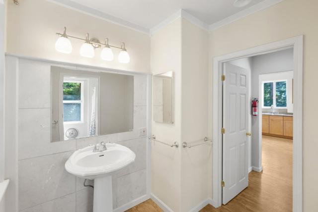 50 Ocean View Road, Los Gatos CA: https://media.crmls.org/mediaz/41131ea5-2c97-4697-a9cc-c39c27052e05.jpg