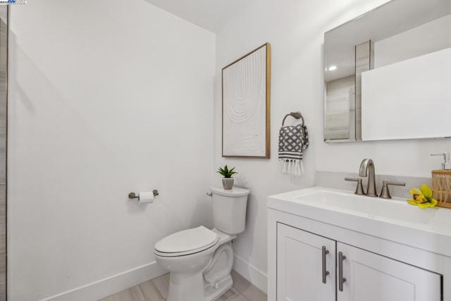 Image 36 of 60 For 25321 Morse Ct