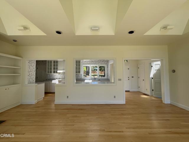 45300 Headlands Drive, Mendocino CA: https://media.crmls.org/mediaz/4113a14a-32b2-4880-a245-30290a84cd4d.jpg