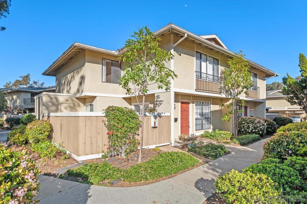 9640 Caminito Del Feliz