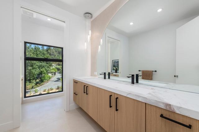 12 Las Aromas, Orinda CA: https://media.crmls.org/mediaz/4114ecd7-1c1c-4469-bc23-cf4c11639f55.jpg