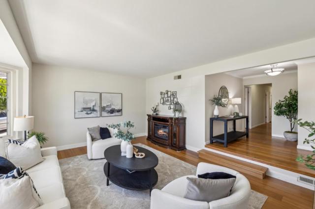 334 Sunfish Court, Foster City CA: https://media.crmls.org/mediaz/4115420e-e486-4538-b5e9-c1c5eaab7a1f.jpg