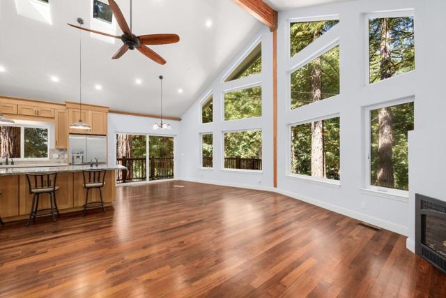 352 Manzanita Avenue, Boulder Creek CA: https://media.crmls.org/mediaz/41176514-cb0c-4b13-b68c-12b8442fa937.jpg