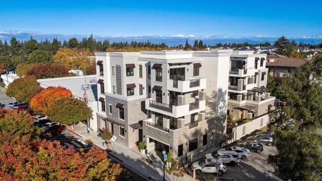 229 Hope Street, Mountain View CA: https://media.crmls.org/mediaz/4117f59b-83a4-41d2-bade-8c64dbf5b040.jpg