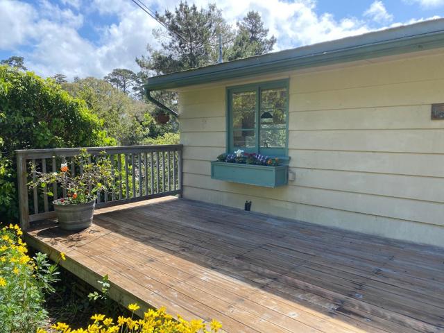 0 8th Avenue, Carmel CA: https://media.crmls.org/mediaz/4119b474-81bd-4770-add1-4e09e9166ea9.jpg