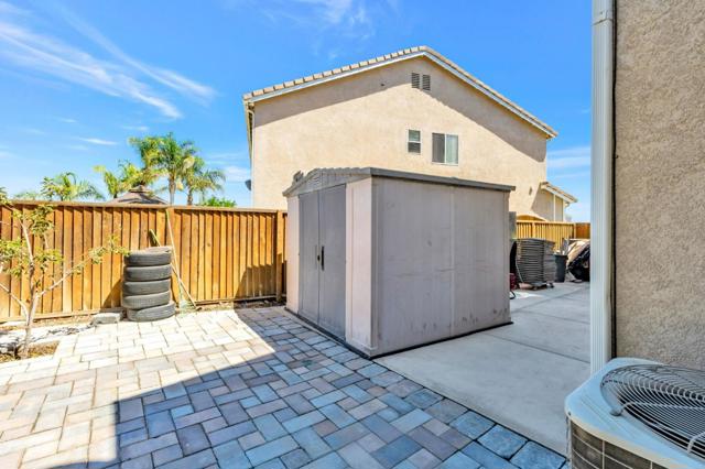 615 Heron Drive, Los Banos CA: https://media.crmls.org/mediaz/411cc0d0-4082-418f-92c1-90ee80ee61d3.jpg