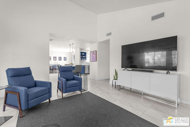 67795 Medano Road, Cathedral City CA: https://media.crmls.org/mediaz/411cd8fe-17bc-4b6d-8b2f-ae0e931b8292.jpg