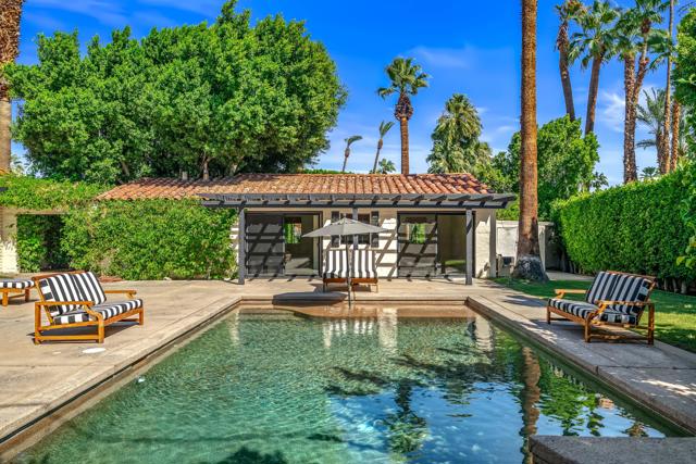 839 N Avenida Olivos, Palm Springs CA: https://media.crmls.org/mediaz/411dadcb-d13a-4c1f-ae7a-5187c3ec4ee0.jpg