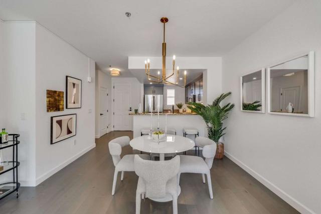 401 Crescent Court, San Francisco CA: https://media.crmls.org/mediaz/411dedb1-07e8-4aeb-96ab-7224a0a2f909.jpg