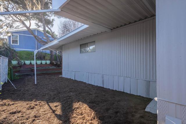 13624 Monte Del Sol, Castroville CA: https://media.crmls.org/mediaz/411e4fa4-d244-4d11-98ac-57b8ca3c08c5.jpg