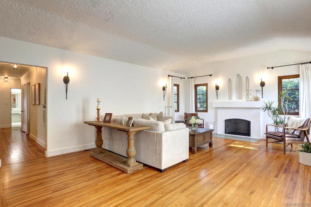 3316 Freeman St - photo 3