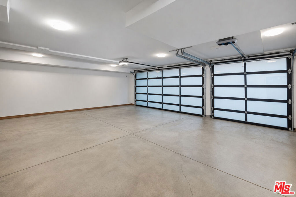 MLS #26863865 image #50
