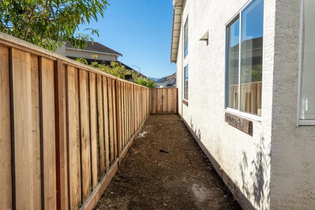 441 Adrian Court, Hollister CA: https://media.crmls.org/mediaz/4120abb4-0ed2-4e02-a098-cabd25f0d9db.jpg