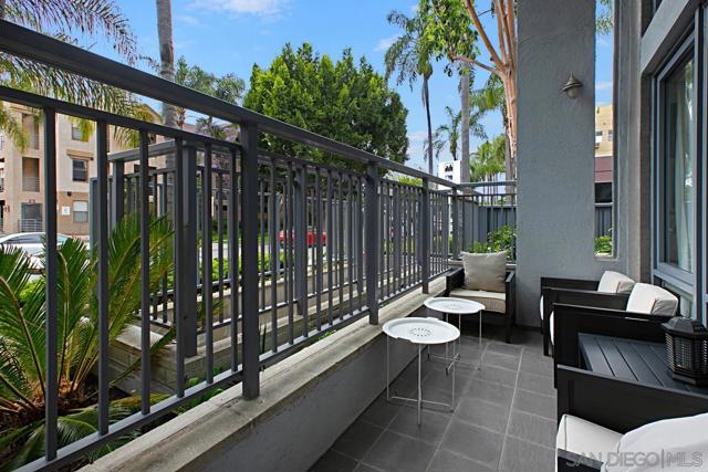 4055 3rd Avenue, San Diego CA: https://media.crmls.org/mediaz/4120b87e-6716-4fff-8ccc-363d881033ac.jpg
