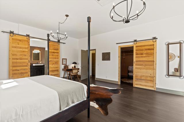 60377 Pueblo Trail, Joshua Tree CA: https://media.crmls.org/mediaz/4121ae2e-24f8-42f7-9711-6987b7919a50.jpg