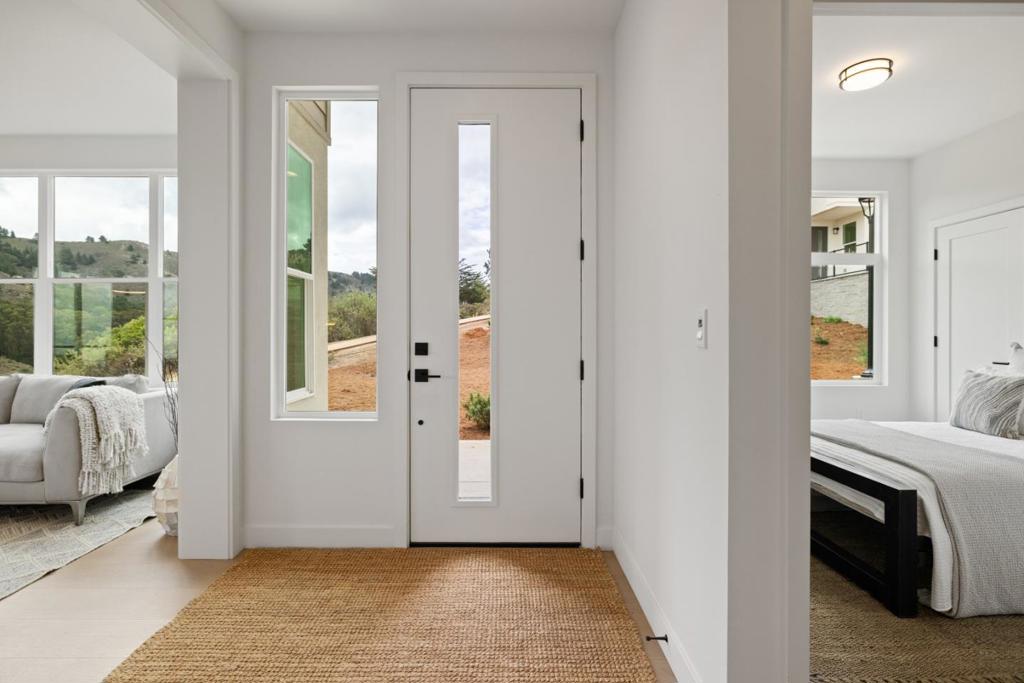4123E97C 53D1 41Ea 9Bd2 Ce80C12645Bf 823 Fassler #823, Pacifica, Ca 94044 &Lt;Span Style='BackgroundColor:transparent;Padding:0Px;'&Gt; &Lt;Small&Gt; &Lt;I&Gt; &Lt;/I&Gt; &Lt;/Small&Gt;&Lt;/Span&Gt;