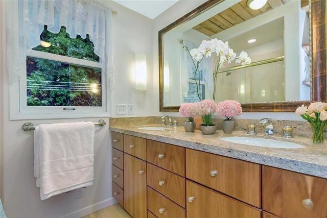 1750 Toyon Road, Lafayette CA: https://media.crmls.org/mediaz/412405c4-2436-451d-835d-c3ba229f0011.jpg