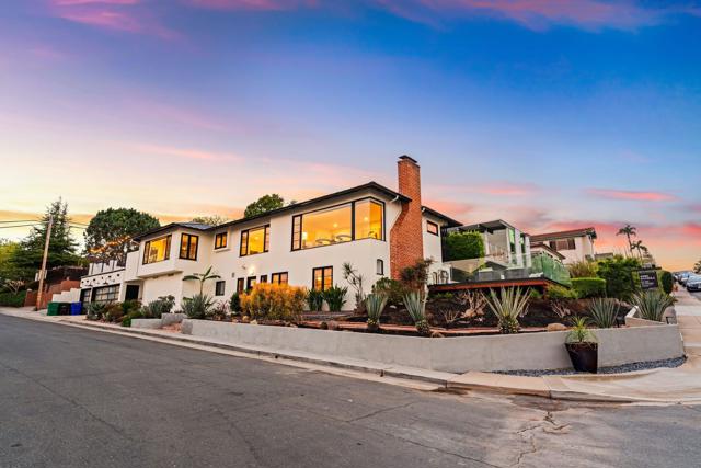 3301 Trumbull St, San Diego CA: https://media.crmls.org/mediaz/412413e1-2d98-4076-931b-7b6eba5786af.jpg