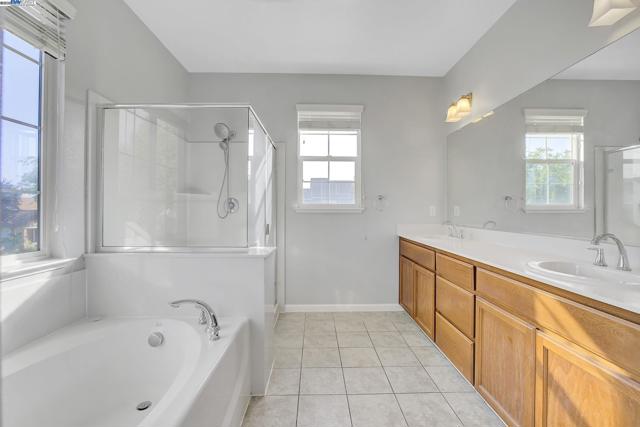 269 Alta St, Brentwood CA: https://media.crmls.org/mediaz/4125dce3-96c2-40c1-a4e7-1e18e7785c1b.jpg