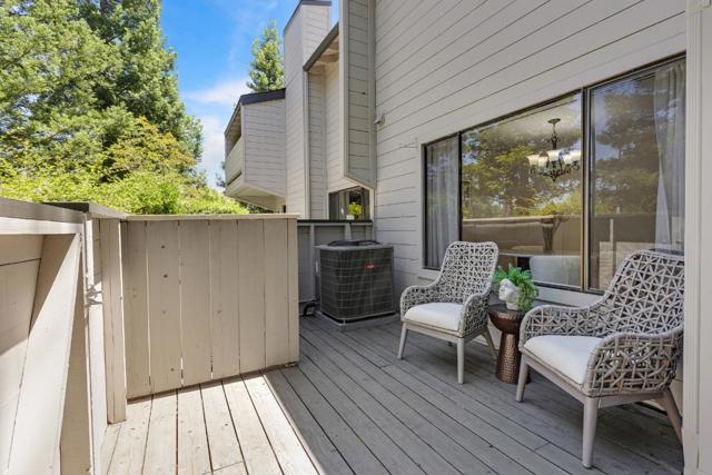 109 Oakland Place, Los Gatos CA: https://media.crmls.org/mediaz/41264fbc-00e9-4f49-a3dc-c5059d1d9b98.jpg