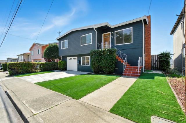 553 Diamond Avenue, South San Francisco CA: https://media.crmls.org/mediaz/41271ab1-8ca3-4ce2-ac7f-6006c59bb1f5.jpg
