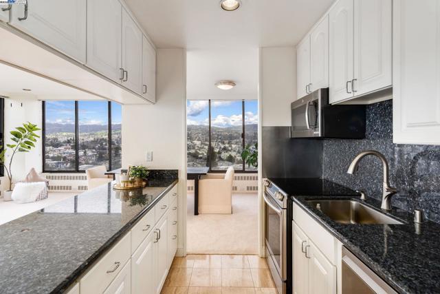 Image 14 of 39 For 565 Bellevue  1903