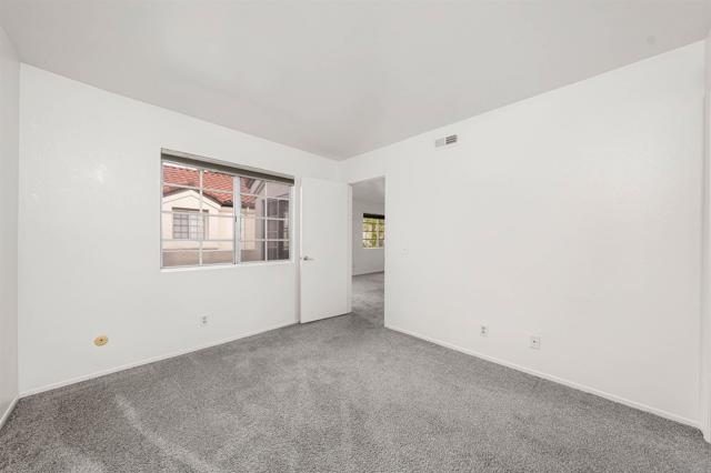 Detail Gallery Image 9 of 22 For 765 Eastshore #201,  Chula Vista,  CA 91913 - 2 Beds | 2 Baths