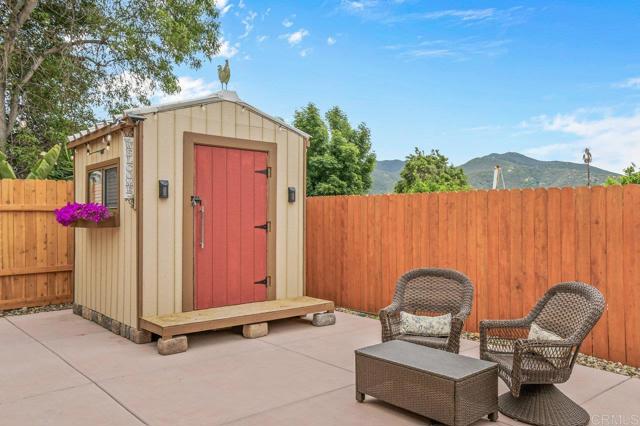 Detail Gallery Image 36 of 41 For 8409 Carlton Oaks Dr, Santee,  CA 92071 - 4 Beds | 2 Baths