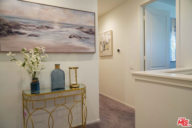 18215 Astro Court, Santa Clarita CA: https://media.crmls.org/mediaz/412d4a1d-bc6e-4fef-a121-cc5b41783a0e.jpg