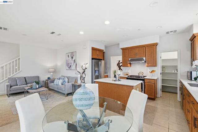 Image 3 of 44 For 8553 Schooner Way